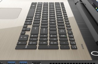 Satellite L75 C7234 Toshiba Laptop With Windows 10 Review